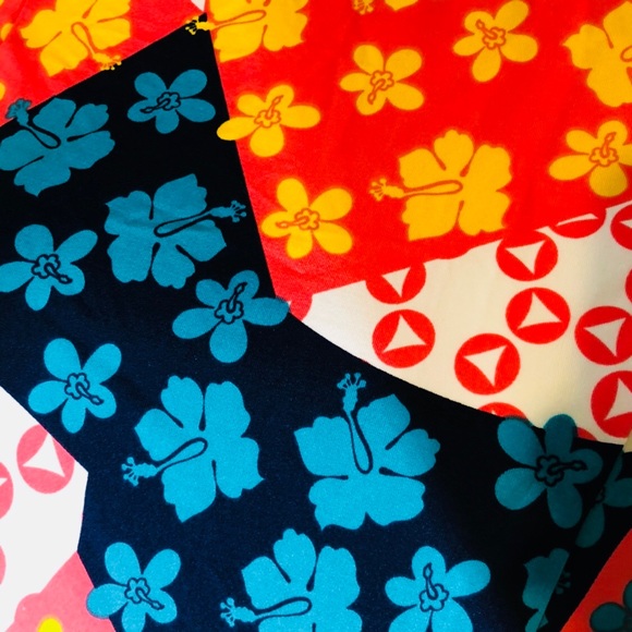 Boutique-Tracy Negoshian Betty shirt FlowerPatch P - Picture 4 of 8